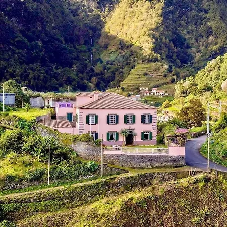 Casa Da Faja Alta *