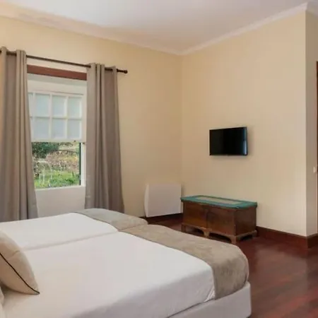 فيلة Casa Da Faja Alta *